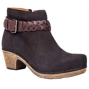 Dansko Tivoli Michelle Black Leather Ankle Boot Braided Buckle Size 6/36‎